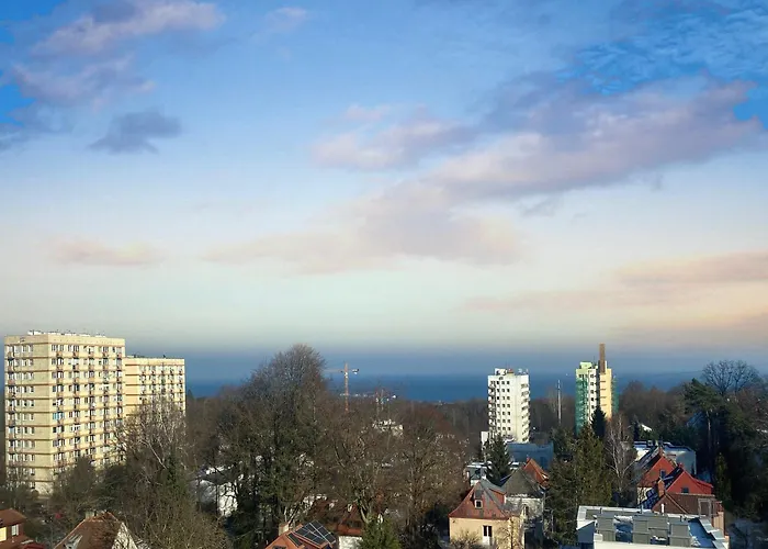 W Sopocie Z Widokiem Na Morze *